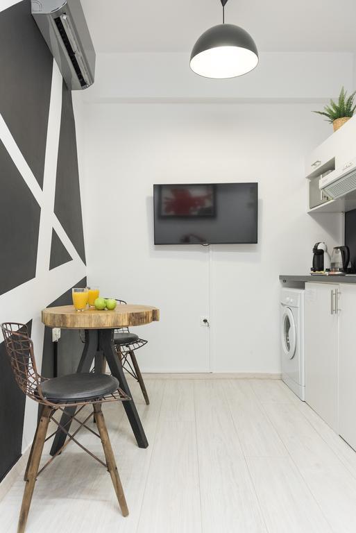 Acropolis Cozy Studio By Livin Urbban Atina Dış mekan fotoğraf